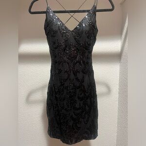 Windsor Women’s size small black sequin cross back dress